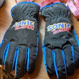 Sonic the Hedgehog Black and Blue Gloves